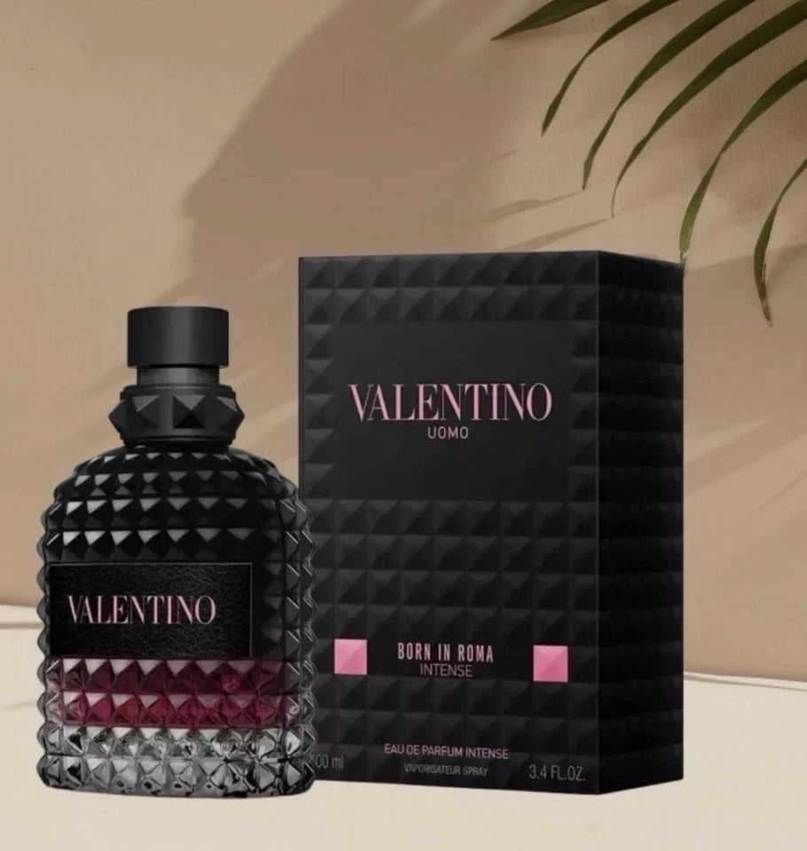 Valentino Born in Roma Intense Eau de Parfum Spray 3.4 oz / 100 ml